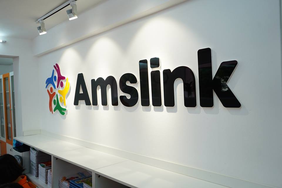 Teach English at Amslink English Center