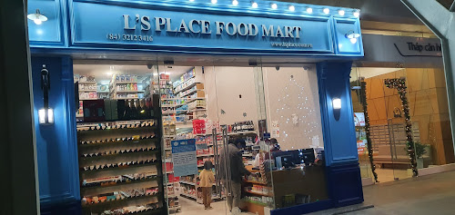 L’s place is compact but filled with foreign goods 