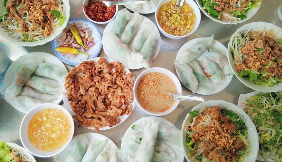 Banh Uot Thit Nuong is one of the best foods in Hue